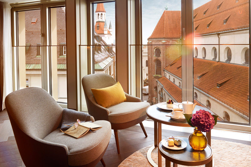 Marc_Oeder_Beyond_Zimmer_Kategorie_O_Nr_17_02