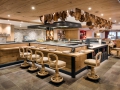 Sonnenalp-Resort_Faesslers-Grillstube_Live-Kochstation