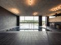 Hotel Pfoesl_naturaspa_Infinity Pool c Florian Andergassen 2