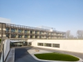 Name/Anschrift/Kontakt des/der Architekten
name/address/contact details of the architect/the architects  GRAFT Gesellschaft von Architekten mbH  Heidestrasse 50, 10557 Berlin, Germany
T +49(0)30-30645103-0   F +49(0)30-30645103-34  www.graftlab.com  Veroeffentlichung nur gegen Honorar, Urhebervermerk und Beleg / permission required for reproduction, mention of copyright and complimentary copy /