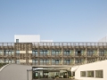 Name/Anschrift/Kontakt des/der Architekten
name/address/contact details of the architect/the architects  GRAFT Gesellschaft von Architekten mbH  Heidestrasse 50, 10557 Berlin, Germany
T +49(0)30-30645103-0   F +49(0)30-30645103-34  www.graftlab.com  Veroeffentlichung nur gegen Honorar, Urhebervermerk und Beleg / permission required for reproduction, mention of copyright and complimentary copy /