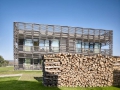 Name/Anschrift/Kontakt des/der Architekten
name/address/contact details of the architect/the architects  GRAFT Gesellschaft von Architekten mbH  Heidestrasse 50, 10557 Berlin, Germany
T +49(0)30-30645103-0   F +49(0)30-30645103-34  www.graftlab.com  Veroeffentlichung nur gegen Honorar, Urhebervermerk und Beleg / permission required for reproduction, mention of copyright and complimentary copy /