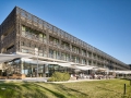 Name/Anschrift/Kontakt des/der Architekten
name/address/contact details of the architect/the architects  GRAFT Gesellschaft von Architekten mbH  Heidestrasse 50, 10557 Berlin, Germany
T +49(0)30-30645103-0   F +49(0)30-30645103-34  www.graftlab.com  Veroeffentlichung nur gegen Honorar, Urhebervermerk und Beleg / permission required for reproduction, mention of copyright and complimentary copy /