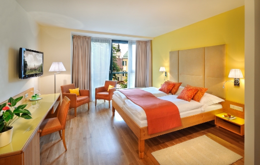 (c) la pura/Wöckinger la pura women's health resort kamptal