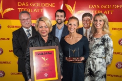 (c) Rudi Froese (vlnr): Hugo Bichler (Vertriebsleiter TEEKANNE), Dir. Fanny Holzer, Andreas König & Monika Buch (25 Hours Hotel), Karl und Martina Hohenlohe (Herausgeber Gault Millau)