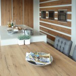 Massivholz mit Eiche furniert  