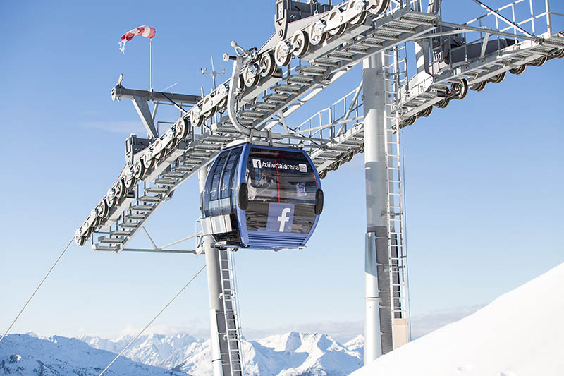 Zillertal Arena Facebook-Gondel
