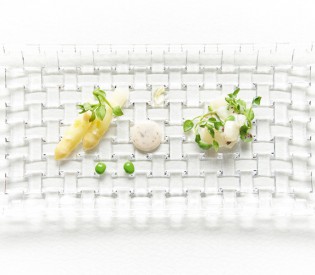 Weißer Spargel mit Vogelmiere