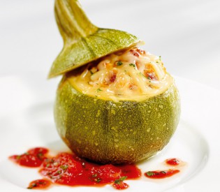 Gefüllte Zucchini