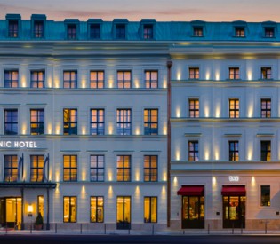 Titanic Deluxe Berlin – Glanz und Gloria
