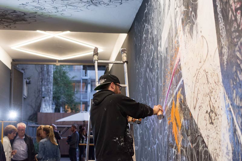 Graffiti BOLD-Hotels_BOLD-meets-Urban-Art_Patrick-Hartl-in-Akion_6_graffiti